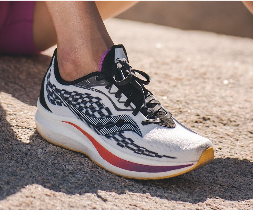 Saucony Endorphin Speed 2 Women's Running Shoes White / Black | Canada 121JPQJ